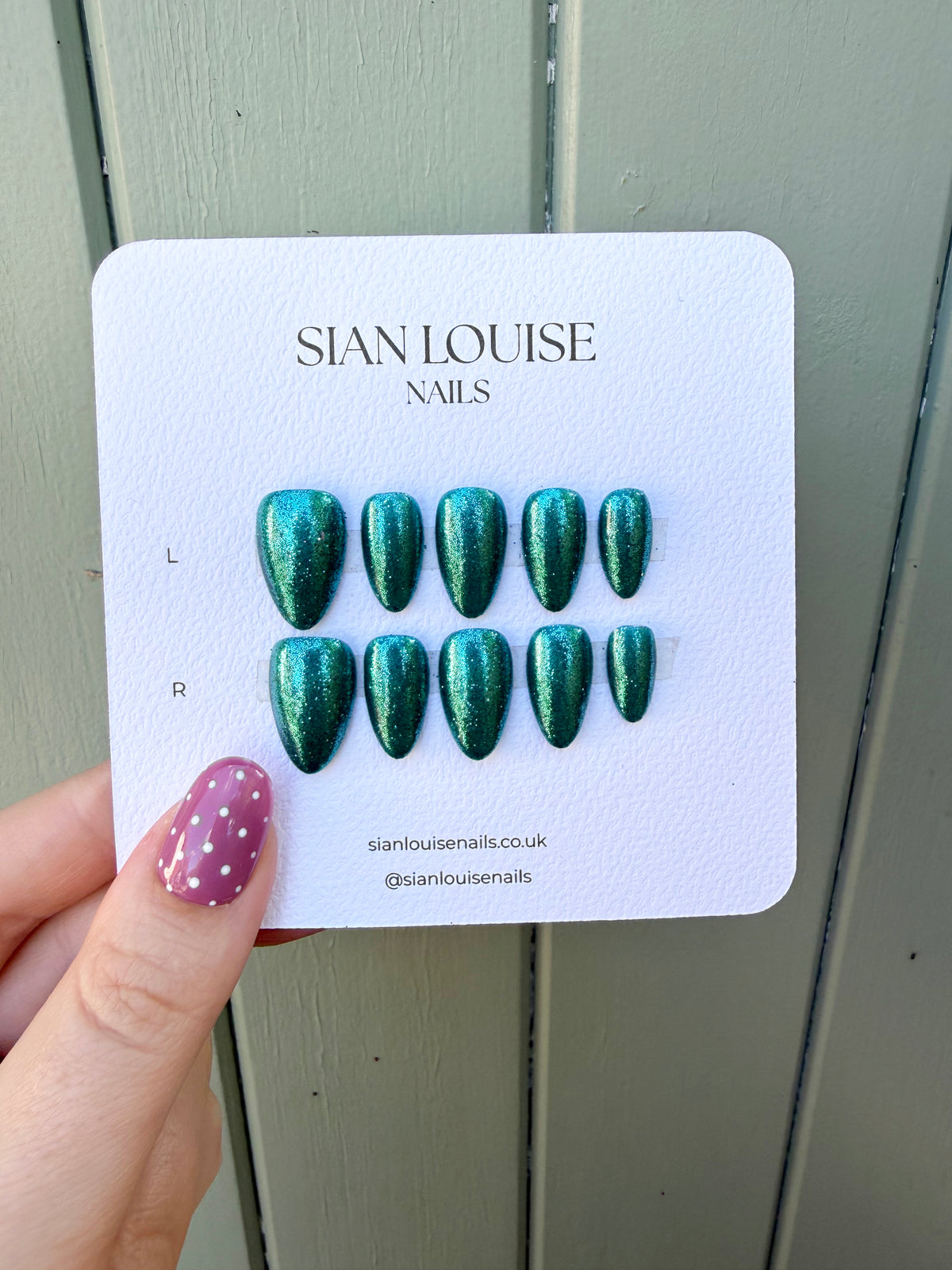 Green Glitter Hand-Painted Press-On Nails