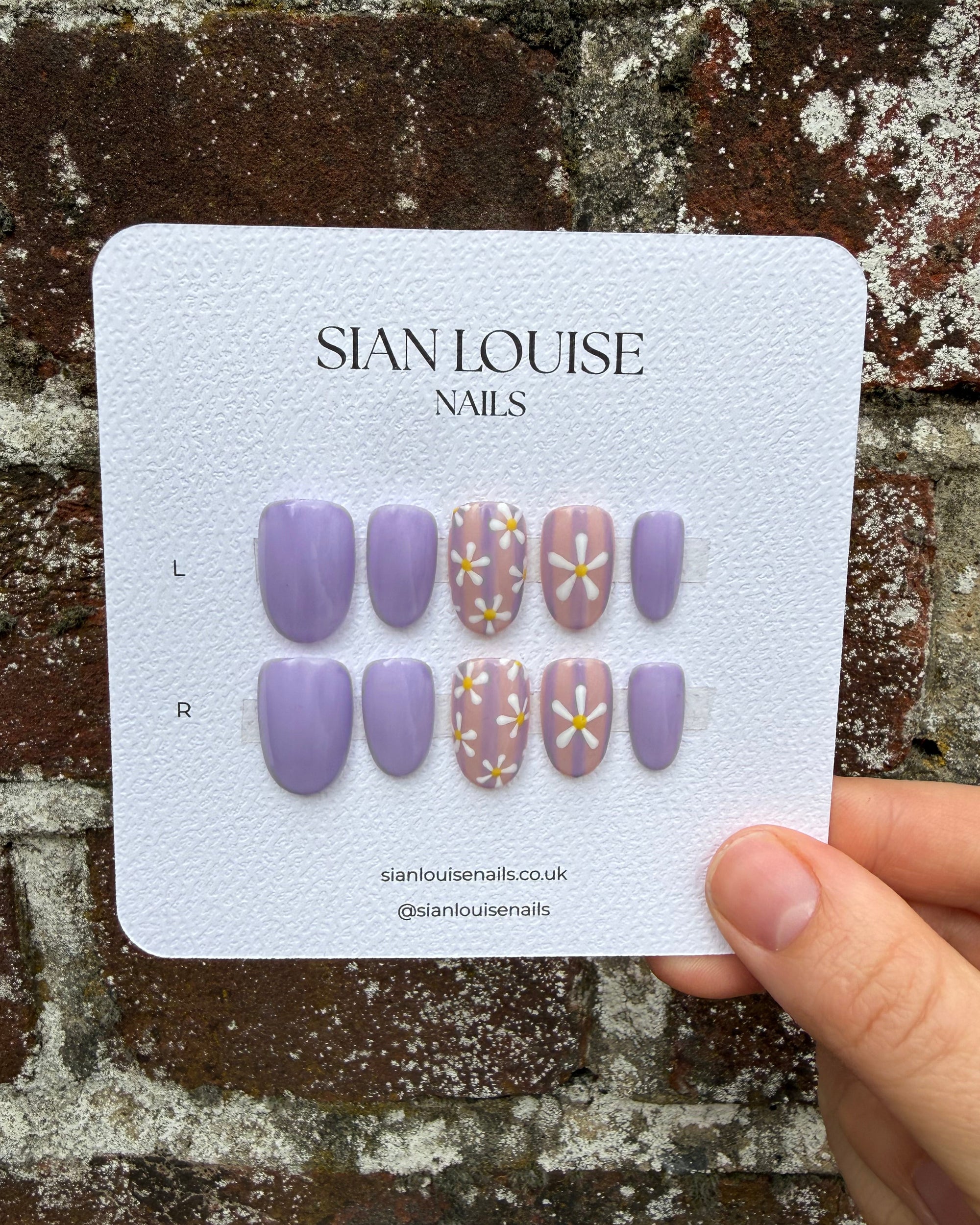 Lilac Stripe and Daisy Hand-Painted Press-On Nails